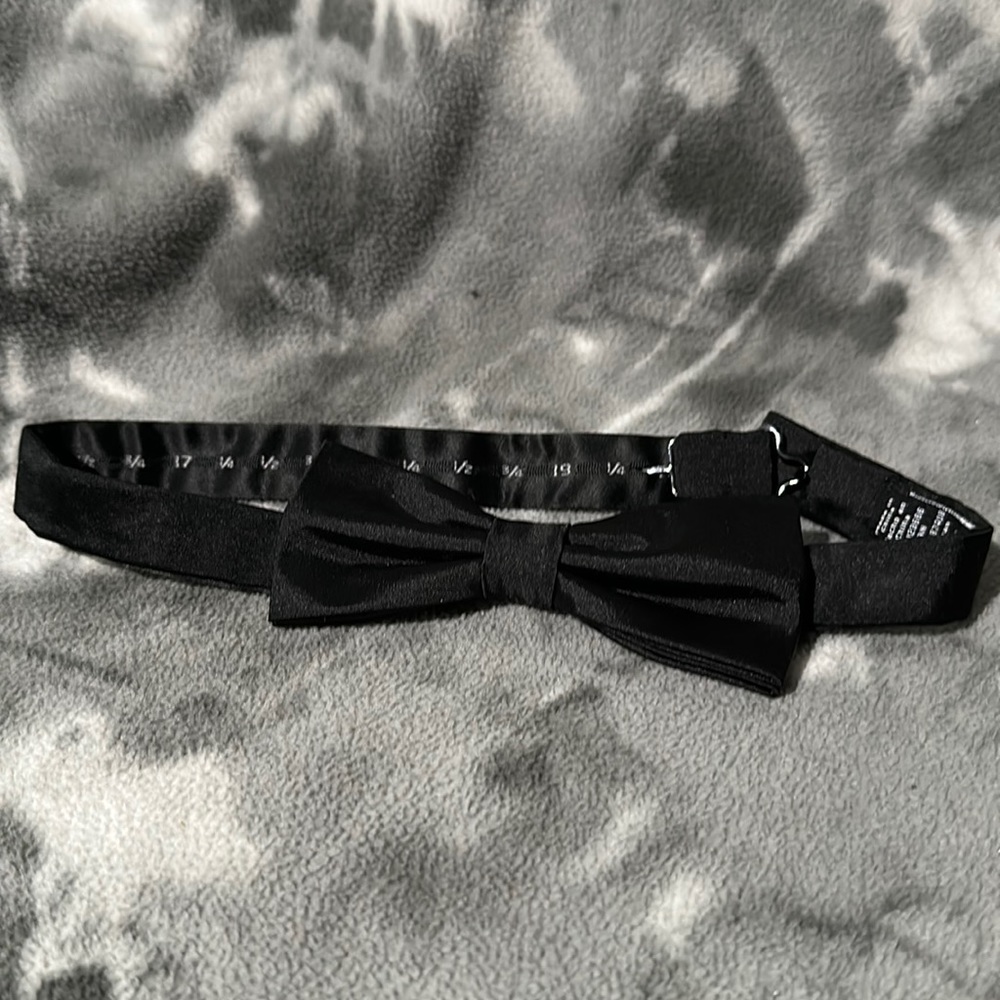 Black bow tie